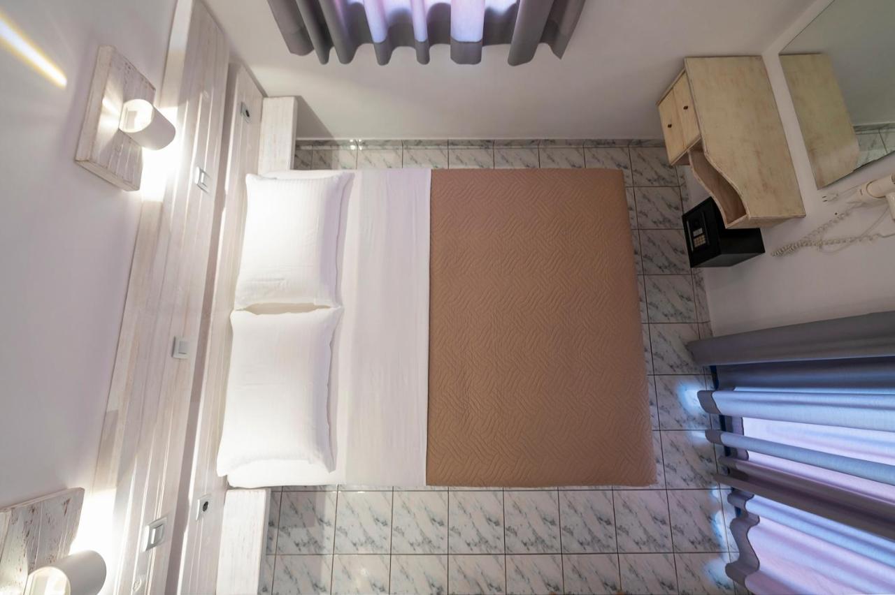 Astra Apartment Parga Exterior photo