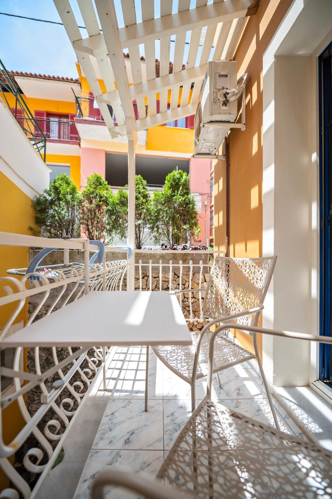 Astra Apartment Parga Exterior photo